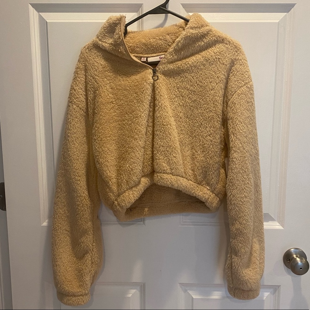 tan cropped sherpa